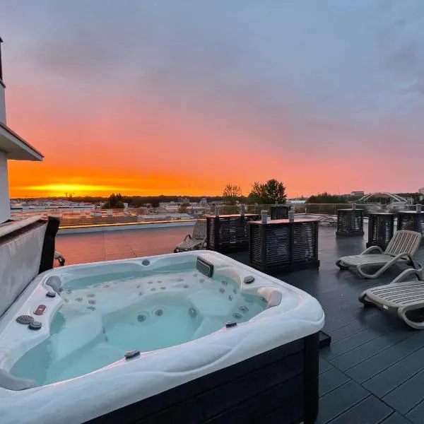 Apartamenty Polanowscy Baltic Marina Residence z mini SPA przy Bałtyckiej, hotel in Kołobrzeg