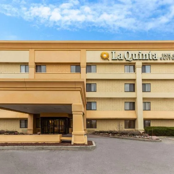 La Quinta by Wyndham Chicago Gurnee, hotel in Wadsworth