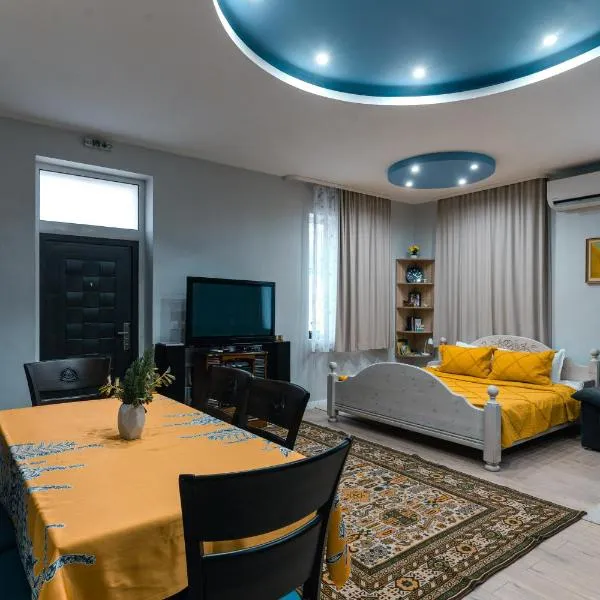 Luxury Studio near Tsarevets, khách sạn ở Veliko Tŭrnovo
