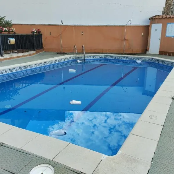 Apartamento pet friendly en Ezcaray, con piscina, hotel v destinácii Ezcaray