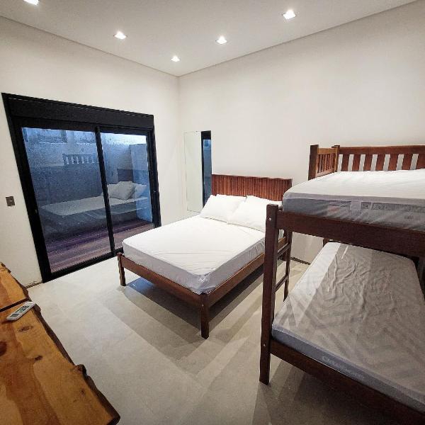 Casa das Pedras-Izi c/piscina aquecida 70m praia - Foto 2