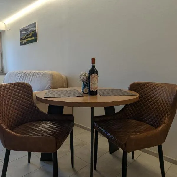 House of truelove/mountain pearl/45 to Verona, hotel v destinaci Bosco Chiesanuova