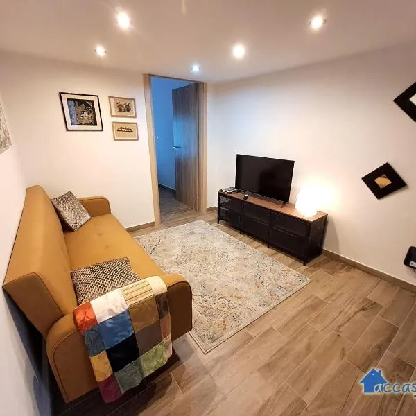 Accasamia Neapolitan Apartments, hótel í Napolí