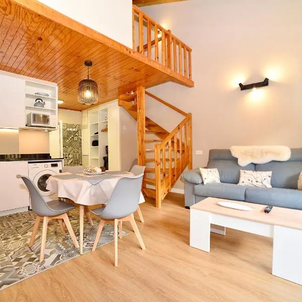 Dúplex junto al río en Incles, SOL22 HUT- 8412，位于卡尼略的酒店