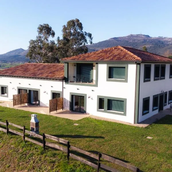 Apartamentos Alto Ubiro, hotel v destinaci Liérganes