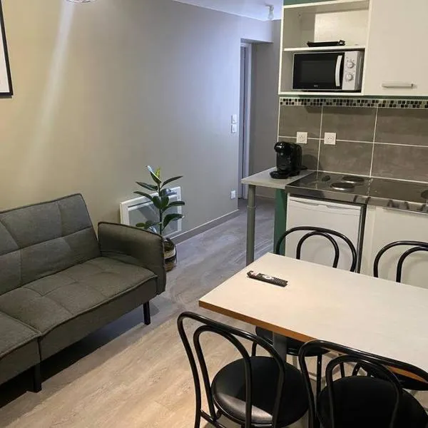 Appartement 2 - Hyper centre - 1 à 4 personnes, hotel v destinaci Douai