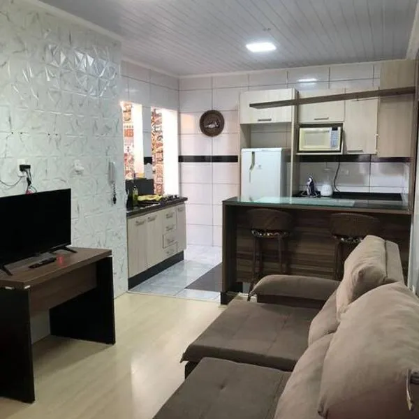 Casa com AR COND. em todos os comodos mobiliada, hotel v destinaci Cascavel