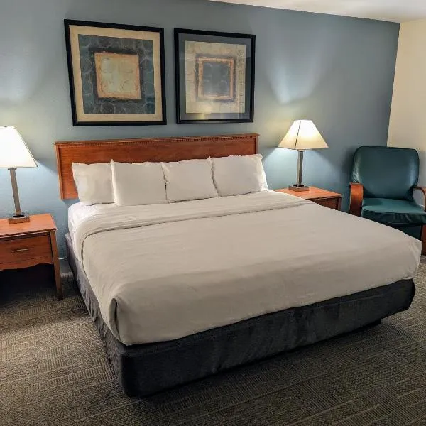 La Quinta Inn by Wyndham Chicago Willowbrook, מלון בבר רידג'