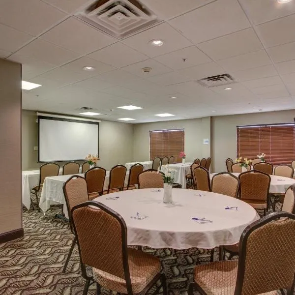 Holiday Inn Express Savannah South I-95 Richmond Hill by IHG, hotel v destinaci Richmond Hill