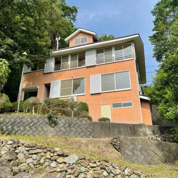 New open【Mermaid annex】最大13名可！壮大な富士山の景色を楽しむ、高級貸別荘！, hotel in Oishi