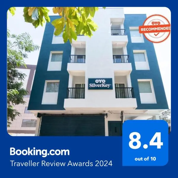 Hotel Executive Stays Yelahanka New Town، فندق في Chik Bānavar