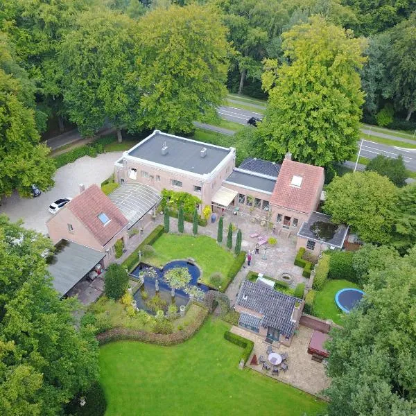 Londons Cottage, hotel i Hilversum