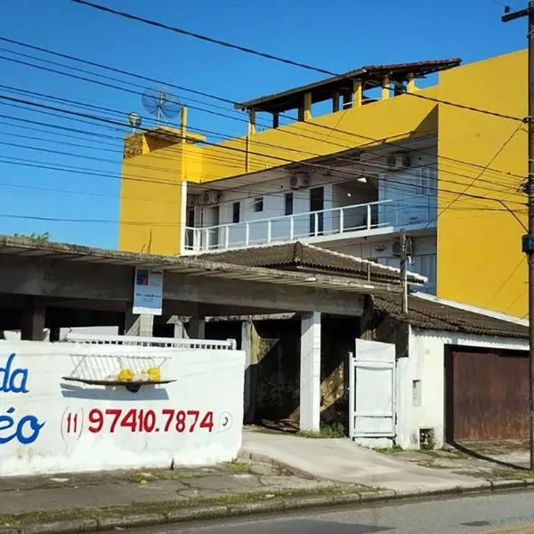 Pousada Do Léo, hotel Bertiogában