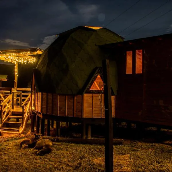 Los Nopales Glamping, hotel in Sáchica