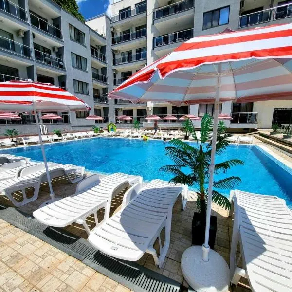 2-bed,2-bath, free private parking, hotel in Golden Sands