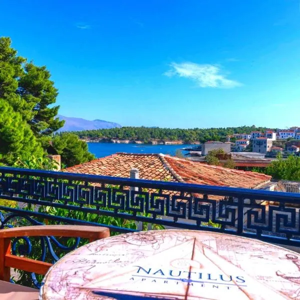 Nautilus Luxury Suites, hotel v destinaci Galaxidi