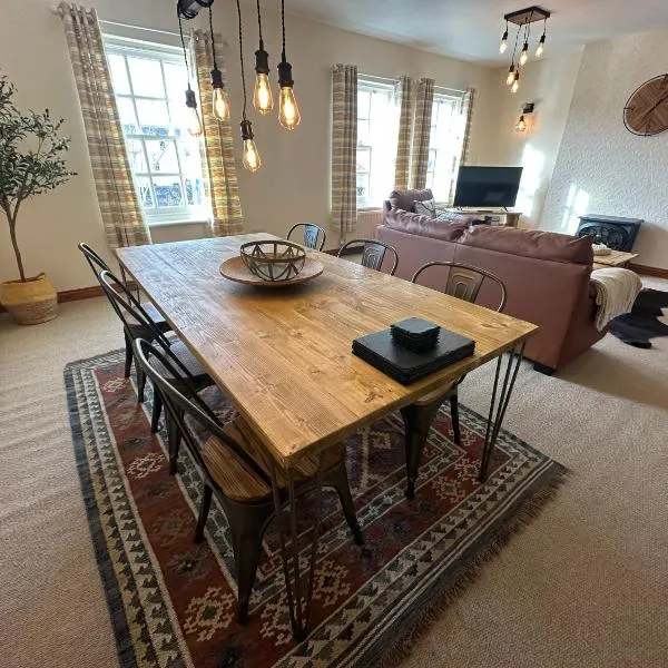 Riverside, hotel in Brecon