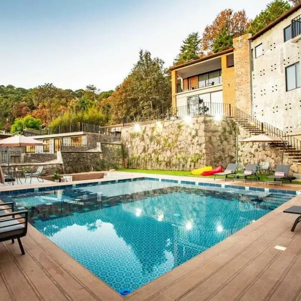 La Fábrica #7 Averly, hotel i Valle de Bravo