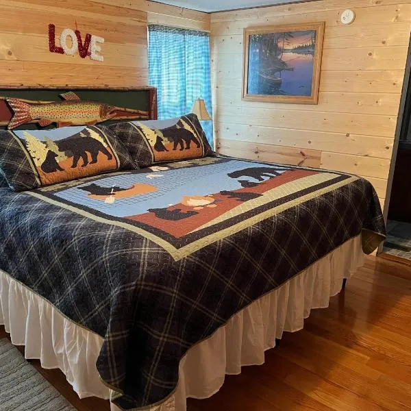Twin Oaks, hotel in Bryson City