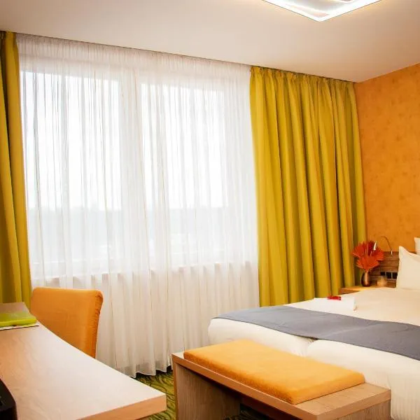 Hotel Bildungsblick, hotel v destinaci Kirchseeon