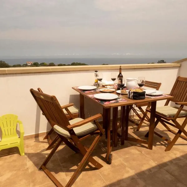 LA LÍNEA DEL MAR, hotel in Trasierra