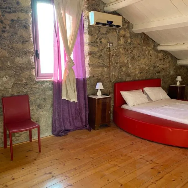 Il Casale, hotel v destinaci Marano Marchesato