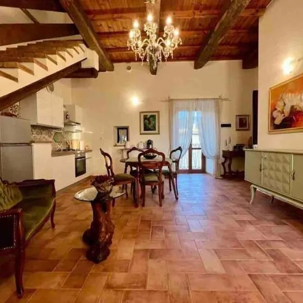 La Casina di Nada – hotel w mieście Massa Martana