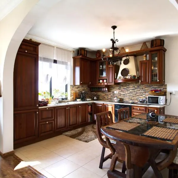 Sunshine Court Budget，位于圣保罗湾城的酒店