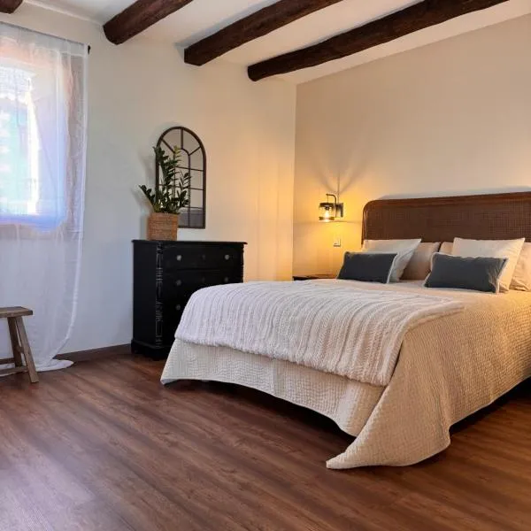 APARTAMENTOS VILLA DE GOYA, hotel v destinaci Fuendetodos