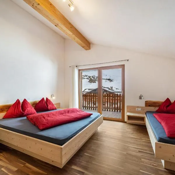 Seppnerhof Ferienwohnung Edelweiss, khách sạn ở Pfelders