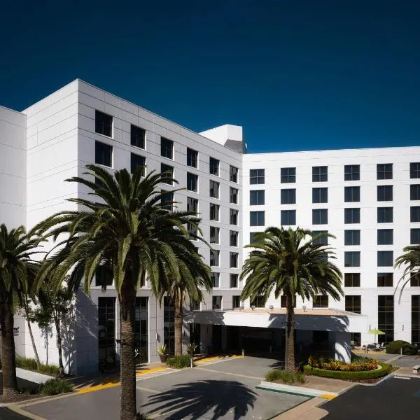 DoubleTree by Hilton Irvine Spectrum, viešbutis mieste Ervainas