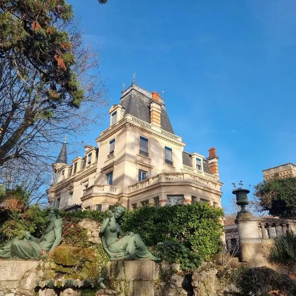 Hotel-Musée Villa Bagatelle, hotell i Irigny