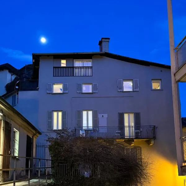 Casa Parravicini, hotel in Sondrio