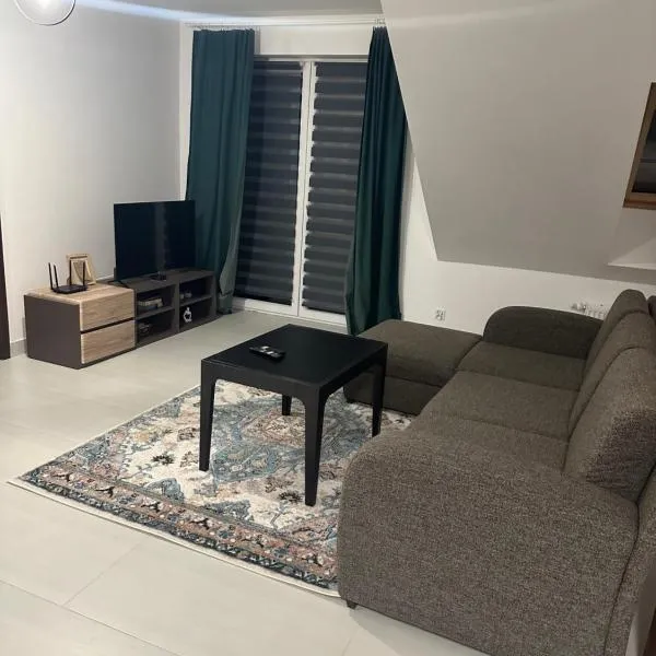 Apartament Oksford 3, hotel u gradu 'Okszów'