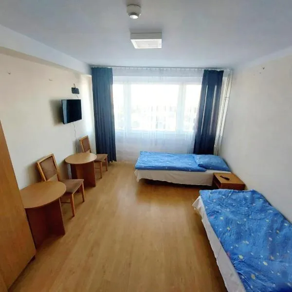 Pokoje Urzędnicza Kielce, hotel en Podzamcze