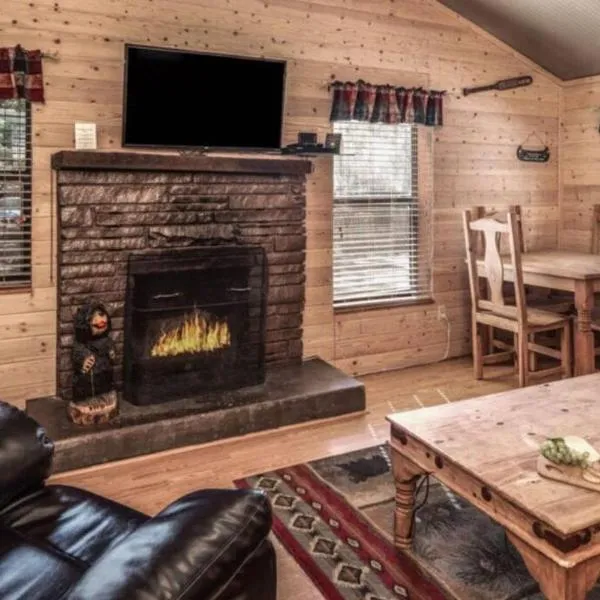 Canyon Cabins, hotel in Ruidoso
