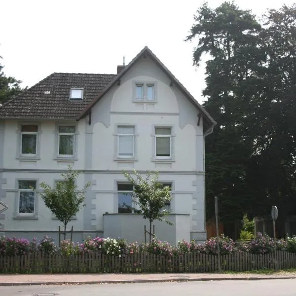Ferienwohnung am Kurpark: Bad Nenndorf şehrinde bir otel