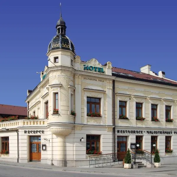 Hotel Jelínkova vila, hotel en Velké Meziříčí