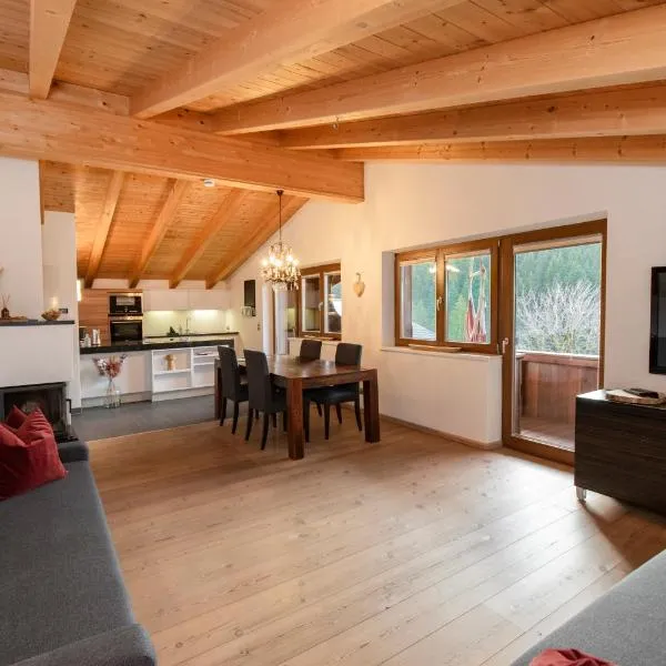 Naturapartments Alpbach - Alpin Bio Deluxe, hotell i Alpbach