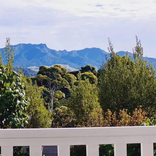 Mountain View Studio, hôtel à Raglan