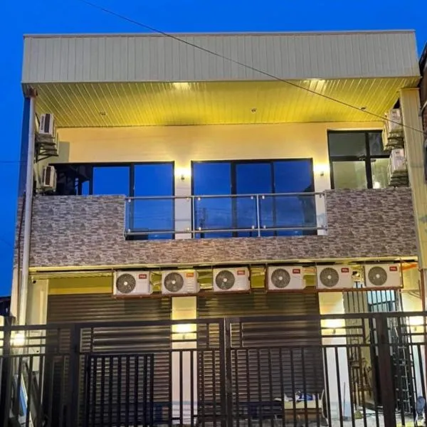 Calo apartel, hotel in Panabo