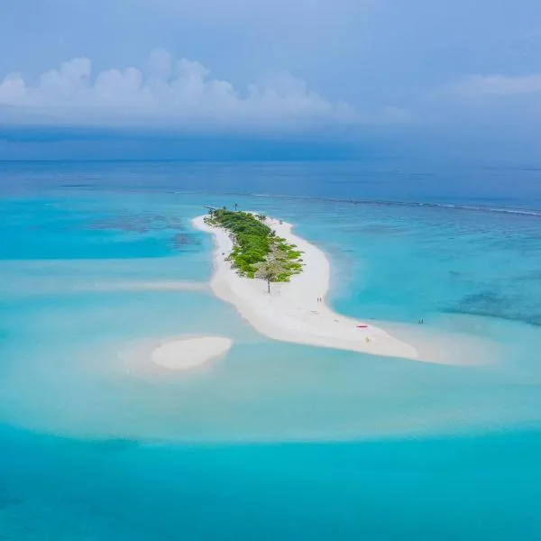 Captal Beach Villa, хотел в Bodufolhudhoo