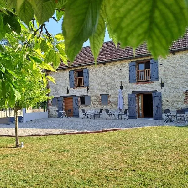 Chambres d'hôtes Le Clos Poli, מלון בMontigny-les-Monts