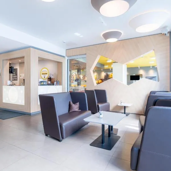 B&B Hotel Stuttgart-Zuffenhausen, hotel v Stuttgartu