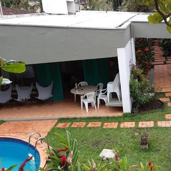 Linda casa Guarujá Enseada, WIFI.