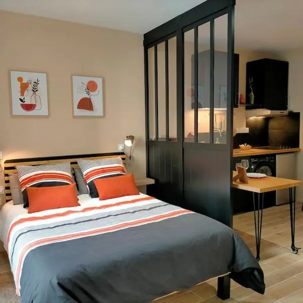 Voyage Appar't, location de gite Vendée et Puy du Fou – hotel w mieście Tiffauges