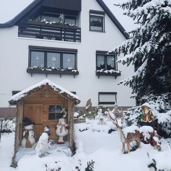 Ferienwohnung "Harzliebe" - FeWo in Quedlinburg OT Gernrode im Harz、Gernrode - Harzのホテル