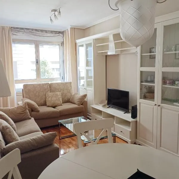 Centro-GASCONA con terraza privada, garaje y wifi gratuito, hotel v destinaci Oviedo