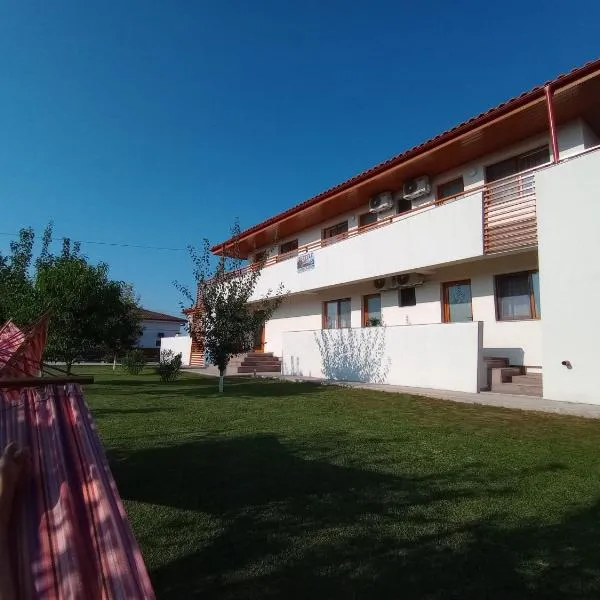 Pestele Ca Odinioară, hotel v destinaci Murighiol
