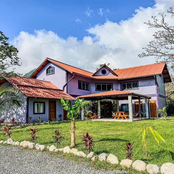 Casa Morada, hotel in El Nancito